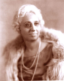 Estelle Lutrell circa 1930