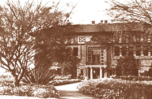 The New Library & Museum Building in 1905.